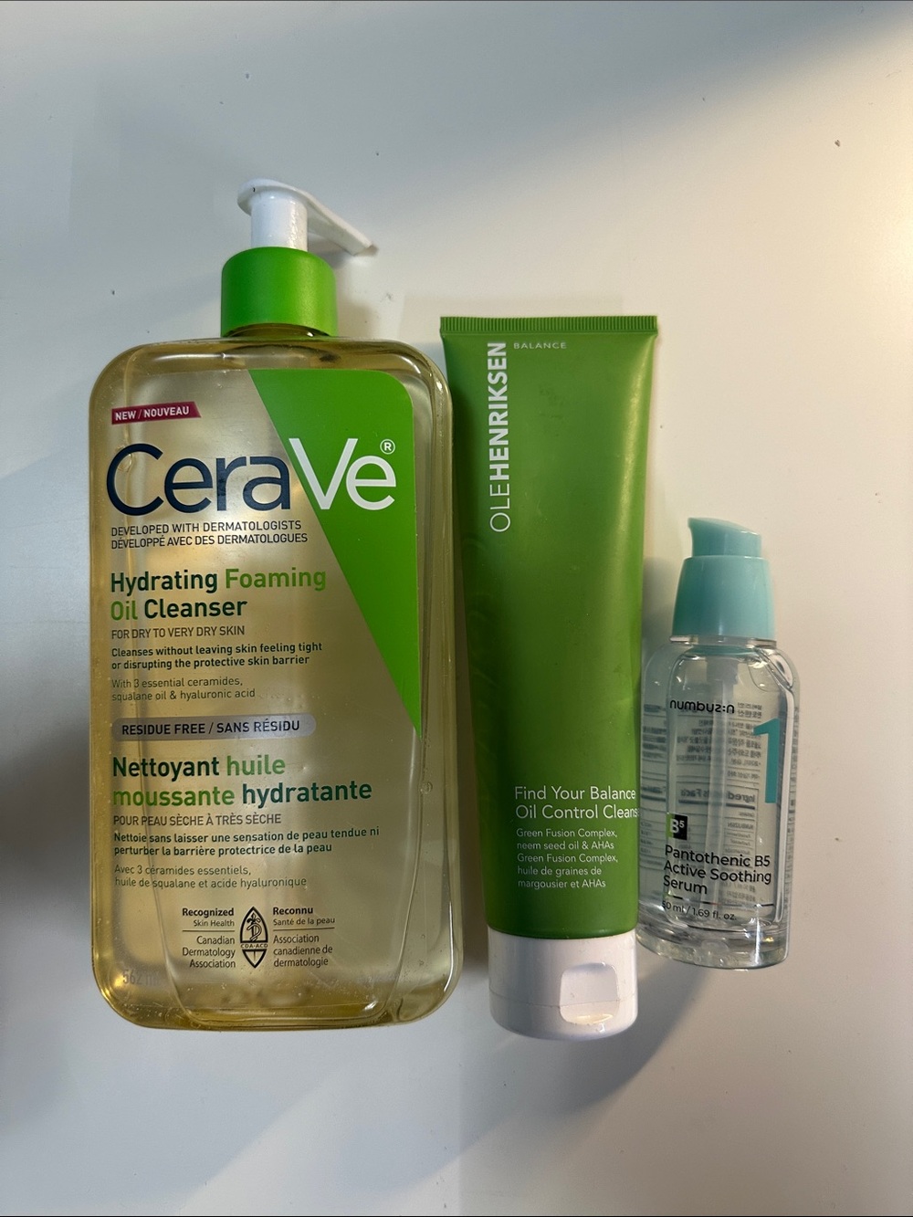 CeraVe Hydrating Foaming Oil Cleanser — Green